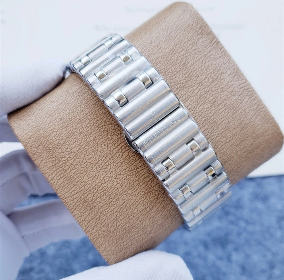 Correa Breitling de acero inoxidable plateada solamente Foto 3 de 4