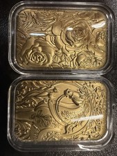 Set di 2, lamina da collezione croce in oro giallo 24 carati goffrata (purezza 99,99%)