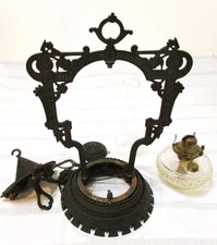 ANTIQUE BRADLEY HUBBARD PULL DOWN OIL LAMP COMPLETE - NO SHADE 1881