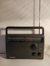 Vintage RadioShack Am/Fm Portable Radio Cat No. 12-686