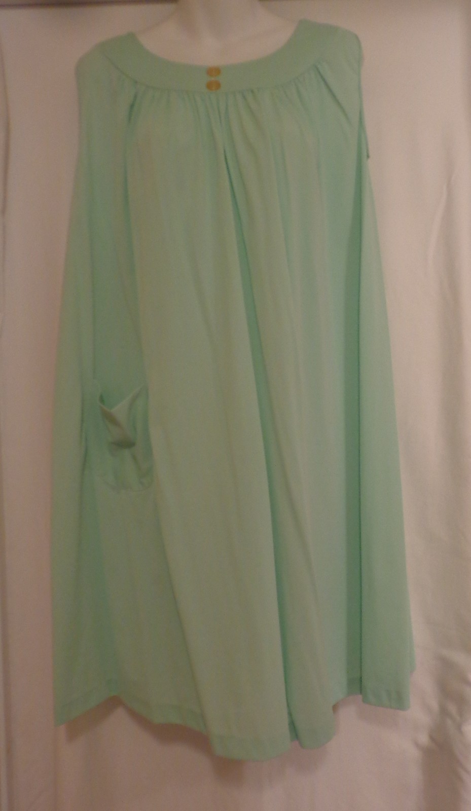 Picture 1 of 4