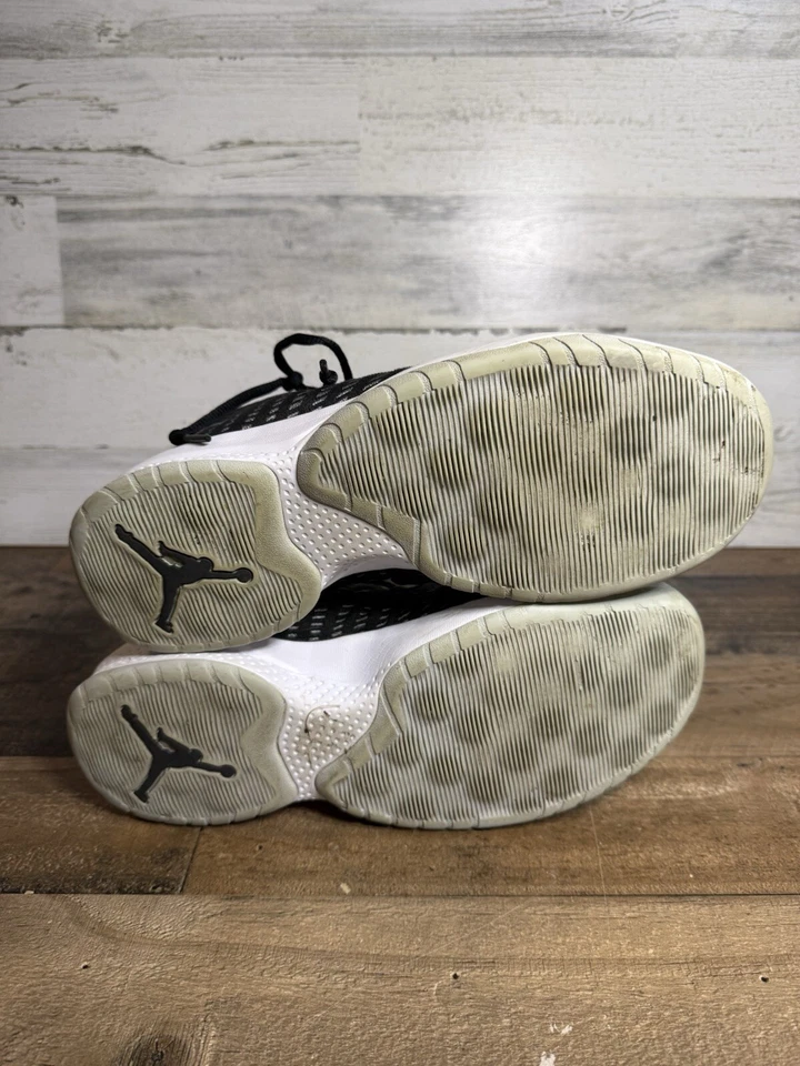 Баскетбольные кроссовки Nike Air Jordan B.Fly черные серебристые размер 10,5 #881444 - Изображение 3 из 4