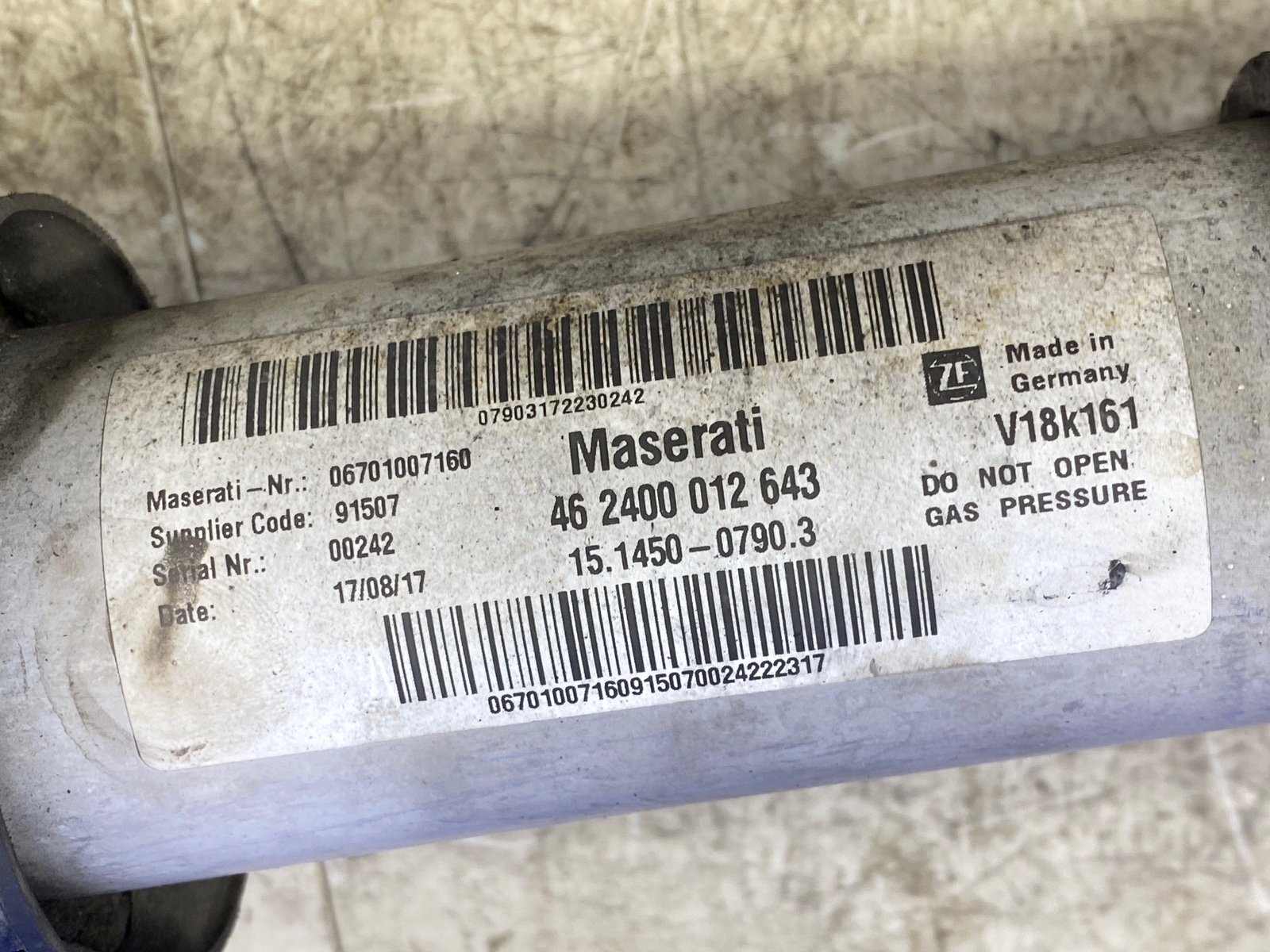 2017-2022 MASERATI LEVANTE OEM FRONT RIGHT AIR SUSPENSION STRUT SHOCK ABSORBER