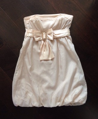 Robe Tube Babydoll En Satin Doré Avec Nœud - Misshato Taille XS - Occasion Très Bon État
