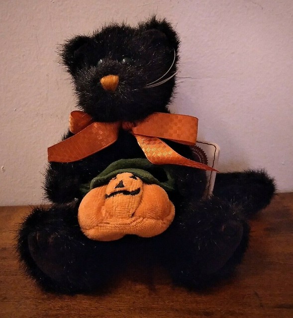 stuffed blackbird