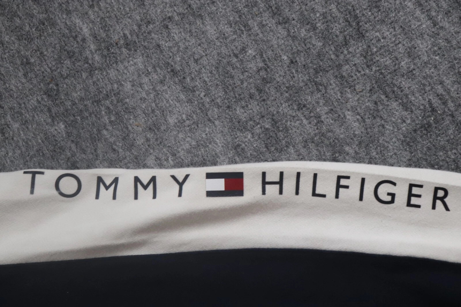 VETEMENTS Tommy Hilfiger maglione donna grande nero cappuccio manica lunga zip tasche