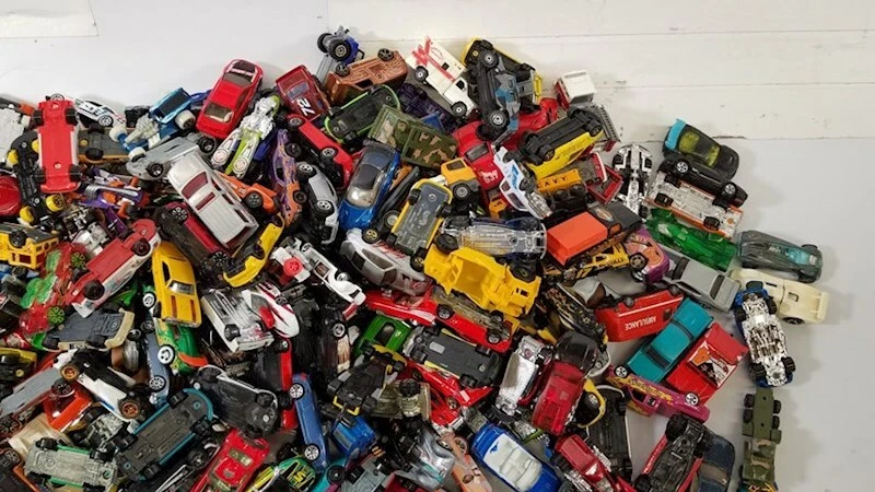 🔥LOTE Die Cast Cars Plus - MATCHBOX, Hot Wheels Grab Bag Lote 40 SIN BUSCAR🔥 Foto 4 de 4