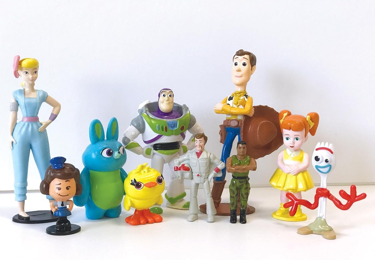 トイストーリーフィギュア10体セット　TOYSTORY Disney PIXER Disney Pixar Toy Story 4 10 Figures and playmat with My Busy Books