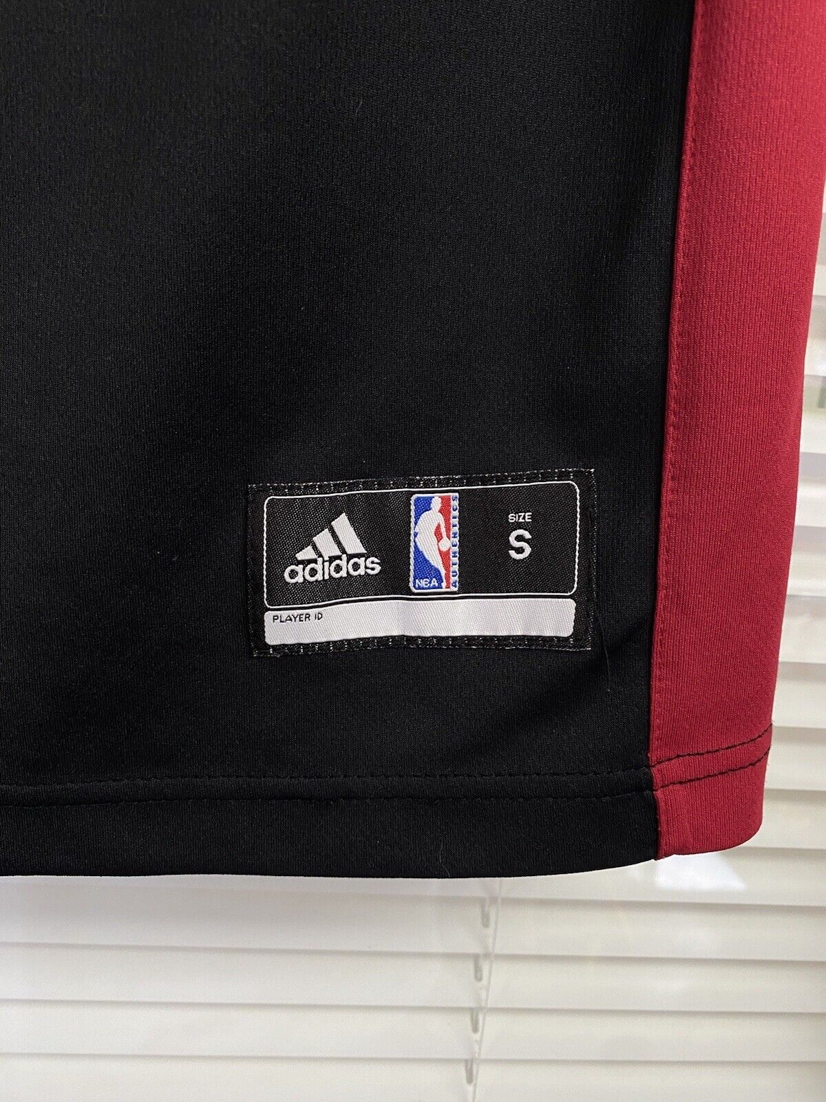 Miami Heat Basketball Jersey 2010/11 by Adidas – Lebron 6