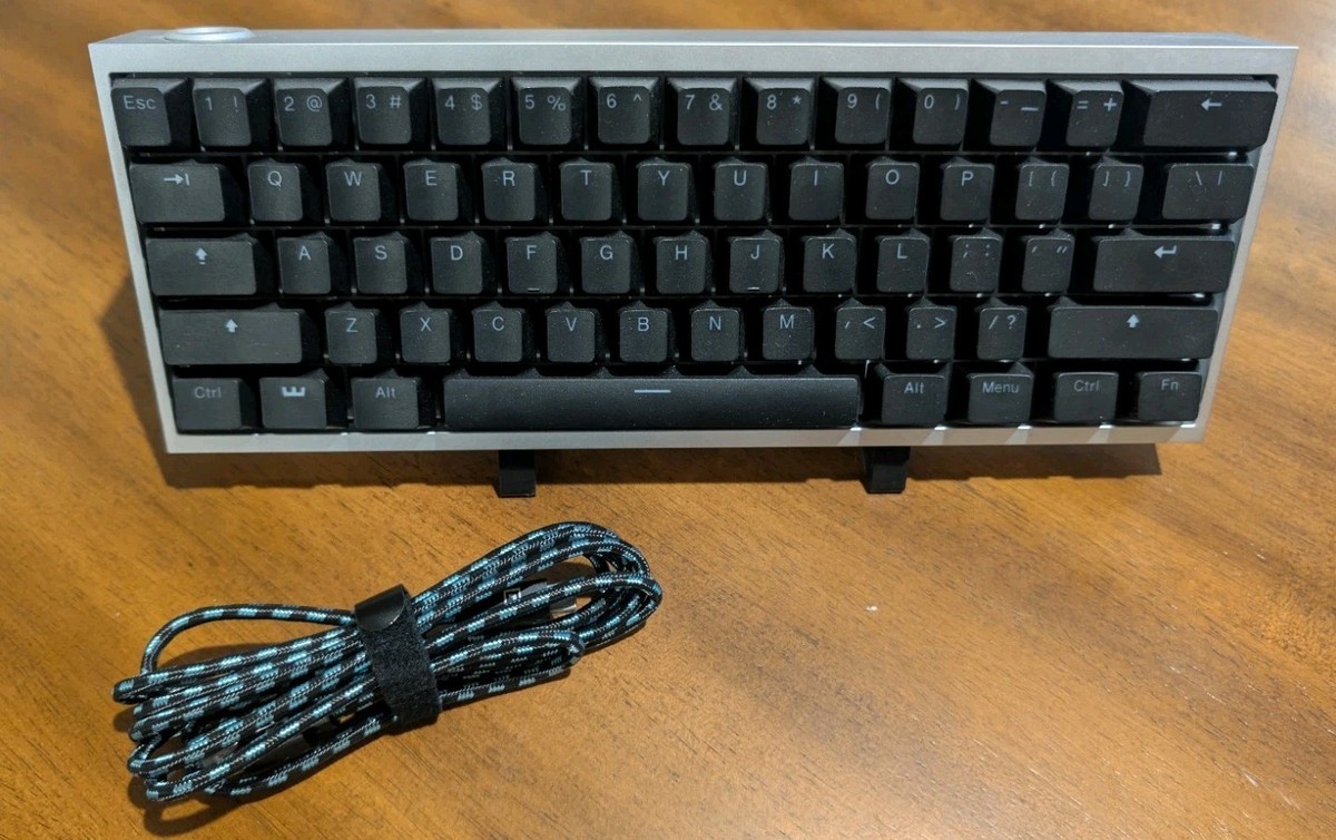 wooting 60 HE カスタム ケーブル付 Wooting 60HE Gaming Keyboard, Tofu Aluminum Case w/ Brass Insert