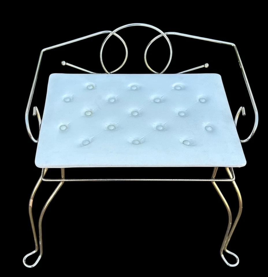 Banco de tocador/maquillaje vintage años 50 Pearl Wick dorado y blanco Foto 2 de 4