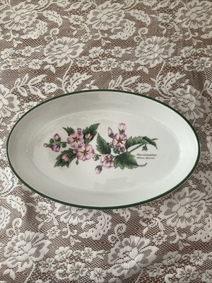 Royal Worcester White Floral Baking Dish Made In England NEW
