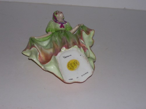 Vintage Verona Fancy Lady England Statue Figure - Picture 4 of 4