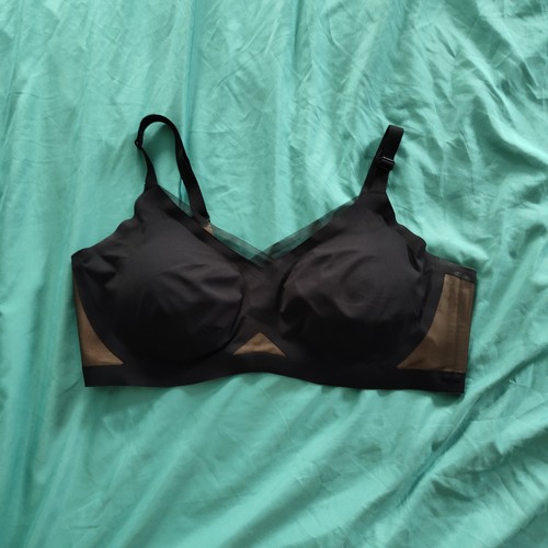 HONEYLOVE CROSSOVER WIRELESS BRA BLACK SIZE 2X. Tan Back Closer