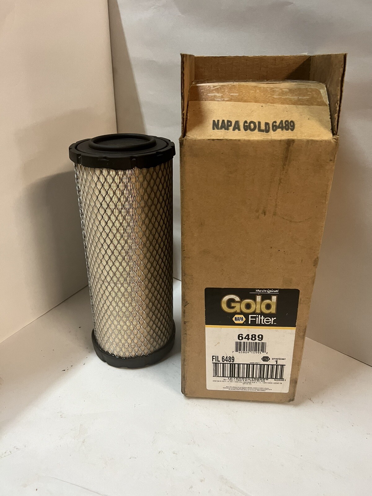 NAPA 6489 - Air filter cross reference
