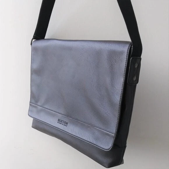 Kenneth cole reaction discount men s pebbled messenger bag