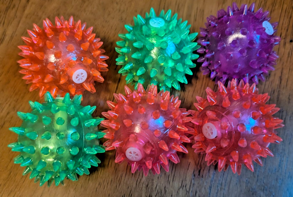 For Pets Dog / Cat 6 Pk Balls Free Shipping