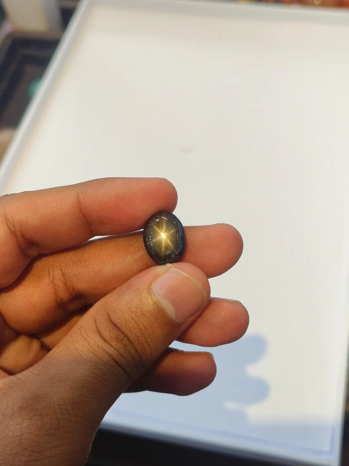 10.91 Cts A 100% NATURAL BLACK STAR SAPPHIRE WITH EXCELLENT 6 RAYS OF STAR ⭐ - Image 2 of 4