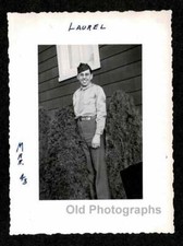 1943 WW2 ERA SOLDIER DRESSES UNIFORM IN BUSHES OLD/VINTAGE PHOTO SNAPSHOT- B66