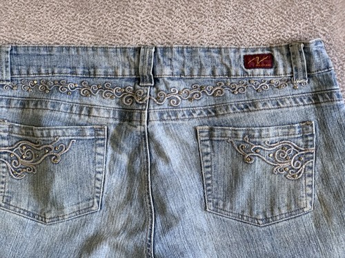 Neeso Premium Jeans W Bootcut Size 18 Embellished/ Embroidered Pockets - Picture 3 of 13