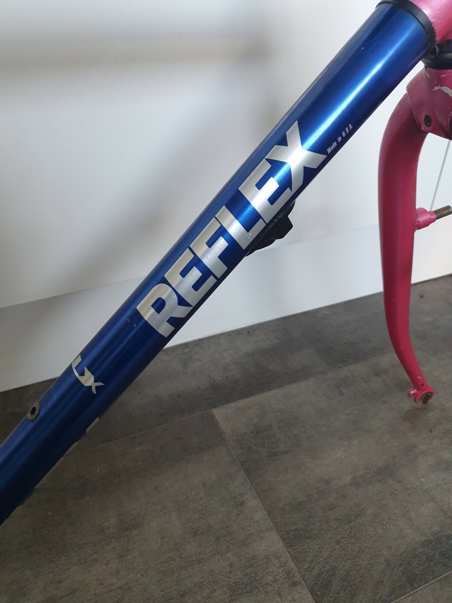 アンチョア ピストンバイク トライアンフアルパインスターズ Triumph x Alpinestars® J-6