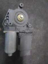 Volkswagen Passat 2000 Window Engine Front Right 0130821694, 119107 #308350-48