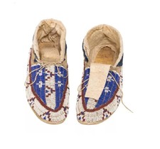 Moccasins Old American Sioux Style Suede Leather Handmade Beaded MCN112