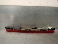 A0999068901 ZENTRALES BREMSLICHT / 011647 HELLA / A0999068901 / 5439431 FÜR MERC