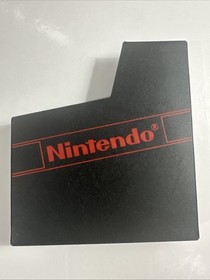 The Bugs Bunny Crazy Castle (Nintendo, NES) Cart & Sleeve - Tested