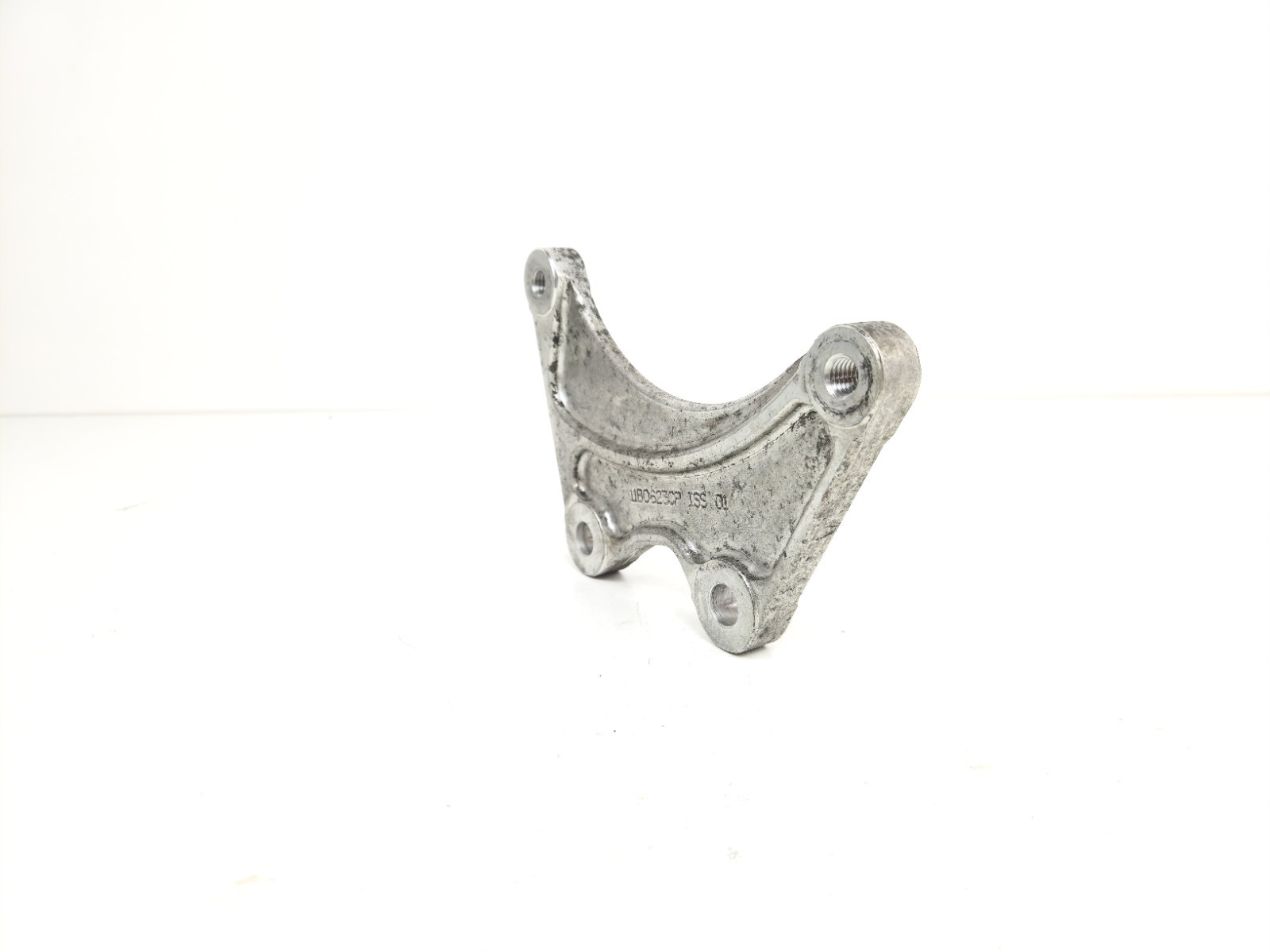2015-2017 MCLAREN 675LT REAR LEFT BRAKE CALIPER BRACKET 11B0623CP OEM