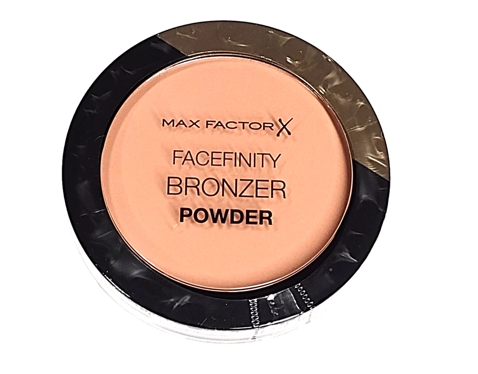 Three x Max Factor x Facefinity Matte Bronzer Powder 001 Light Bronze - Image 2 of 4