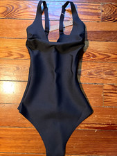SKIMS Core Compression Plunge Bodysuit NWT XS Onyx