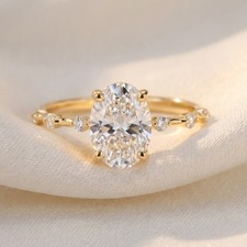 Certified 2 3/4Ct TW Oval Diamond Engagement ...