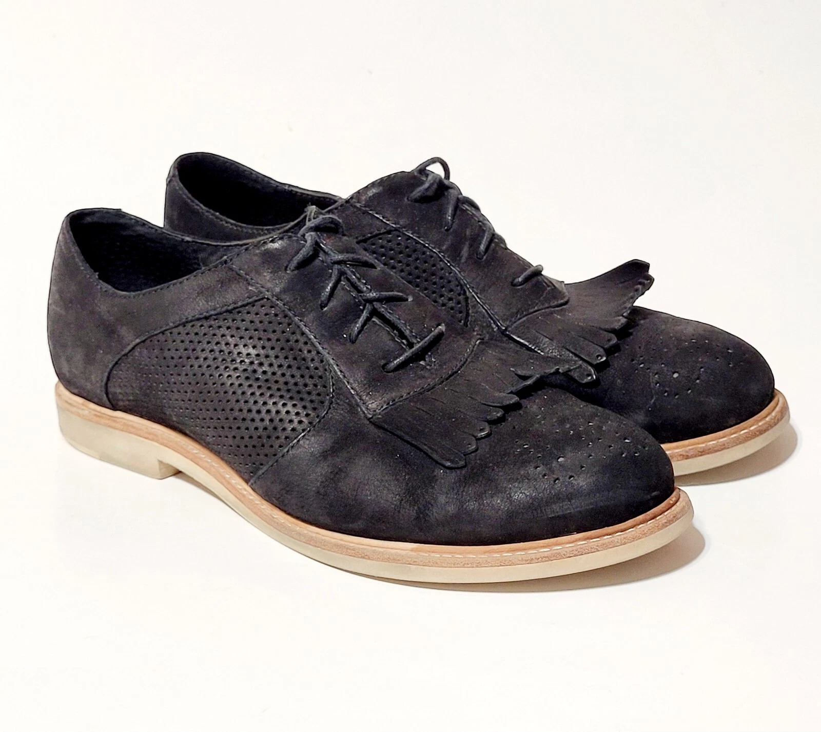 Scarpe Oxford UGG Bernett nere in pelle kiltie stringate brogue donna 8 5US 39 5EU