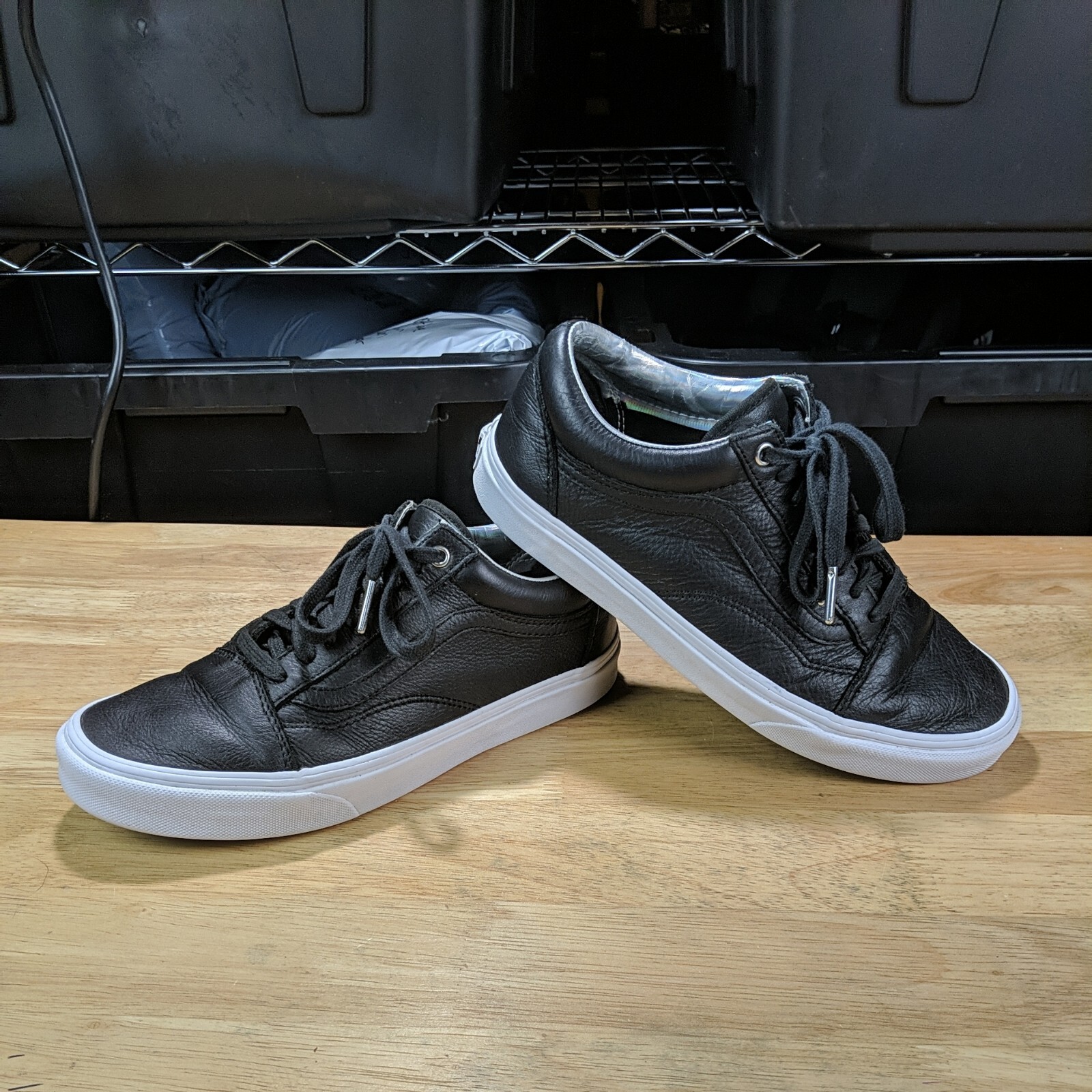 black leather vans size 9