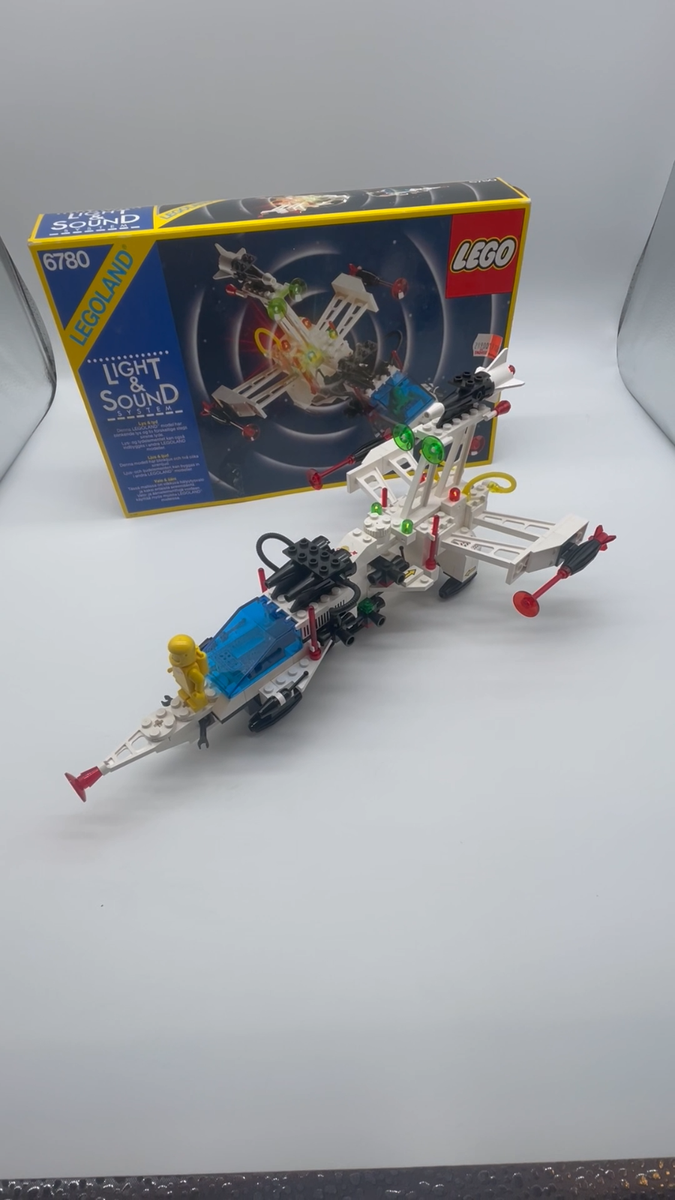 LEGO 6780 Legoland Light & Sound 6780 XT-Starship Box Complete