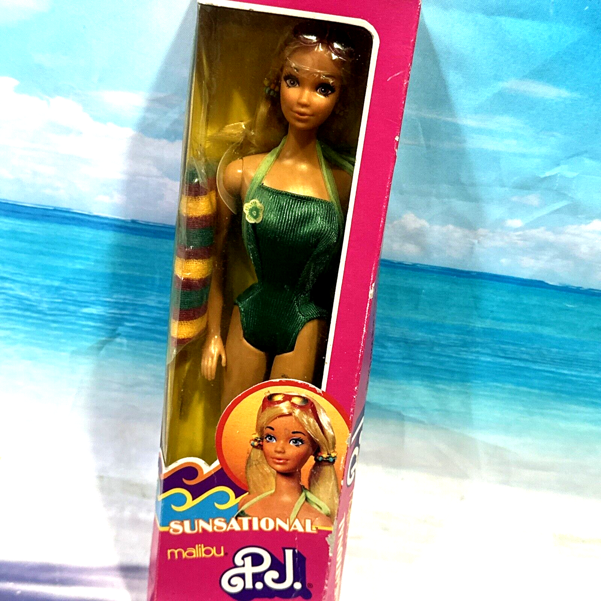 Vintage Barbie Sunsational Malibu PJ #1187 (non-Mint Box) NRFB New