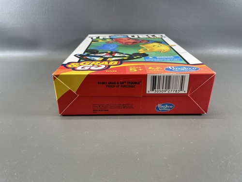 Hasbro Trouble Pop-O-Matic Grab & Go Travel Size Board Game NEW - Picture 7 of 7
