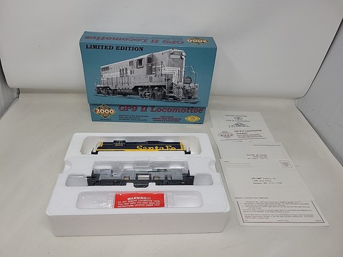 Proto 2000 23697 HO AT&SF GP9 II Lok #2901 (Limited Edition) Neu in OVP | Zustand: New: Other (See Details)