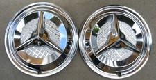 Pair Nos Reproduction Olds Fiesta 15 Flipper Hubcaps Tri-bar Spinner Hub Cap