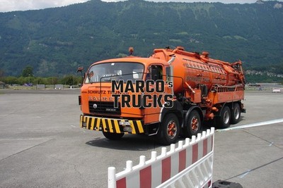LKW Foto Saurer DS 4VM tanker truck Schweiz orange SCHMUTZ THUN #k6ug
