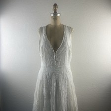 Free People l 10 Reign Over Me Romantic Floral Embroidered Sheer Back Mesh Dress