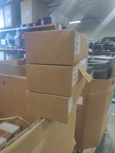 Palo Alto PA-5200 Series Rack Mount Kit, PAN-PA-5200-RACK4 - Brand New Open Box - Picture 2 of 3
