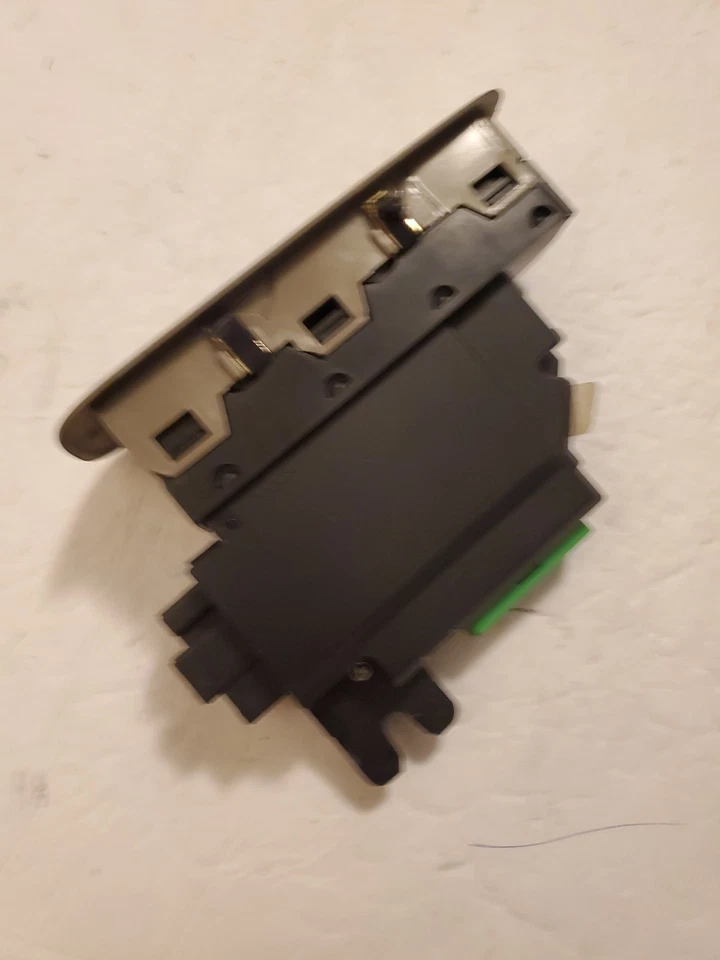 2005 2006 Volvo S60 S80 XC70 XC90 Master Window Switch 30739980 OEM - Image 4 of 4