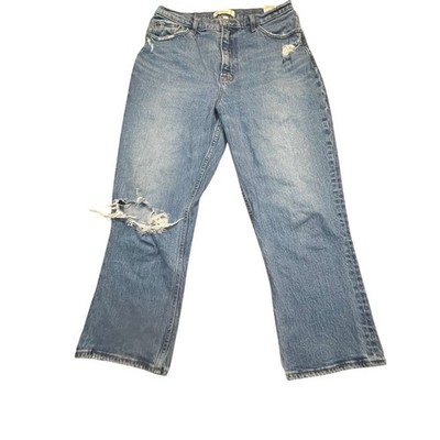 Abercrombie & Fitch Curve Ultra High Rise Kick Flare Distressed Jeans 31/12R