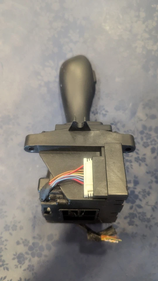 09-15 BMW 750Li 750i F01 F02 Transmission Shifter Selector 9197727 Oem - Image 3 of 4
