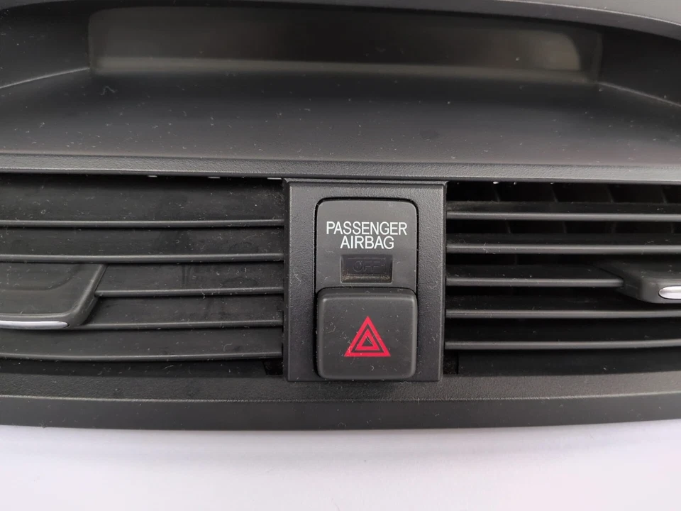 2004-2008 ACURA TL CENTER DASH  TRIM BEZEL W/ CLOCK & VENTS HAZARD SWITCH - Image 2 of 4