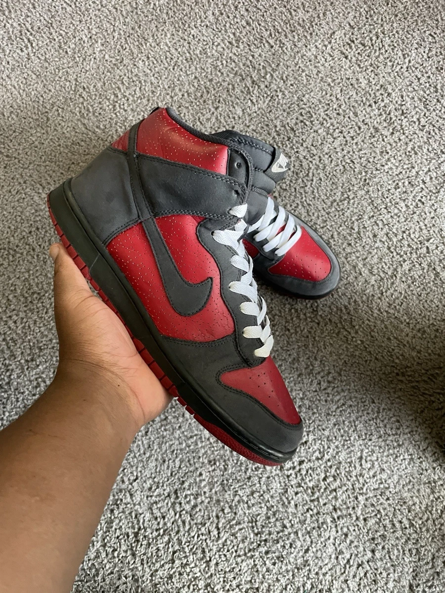希少❗️未使用❗️NIKE DUNK HIGH UNIVERSITY RED 317982-617 Nike Dunk High 'Red Wood Grain' 317982-617