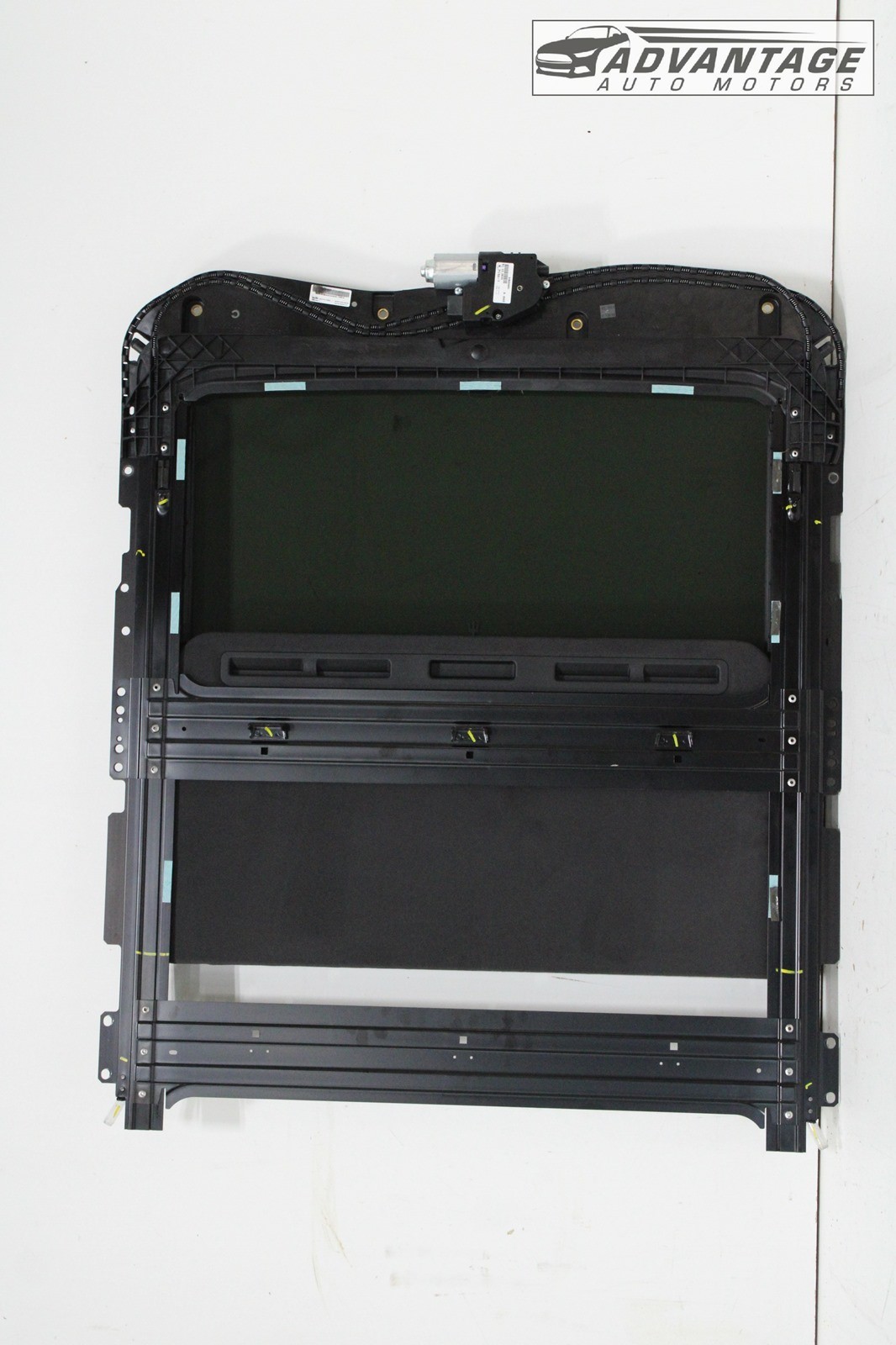 2014-2020 MASERATI GHIBLI M157 OVERHEAD ROOF SUNROOF W/ SHADE & MOTOR OEM