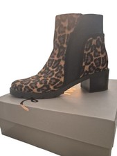 Crown Vintage Maiy Ankle Bootie Sz 10M